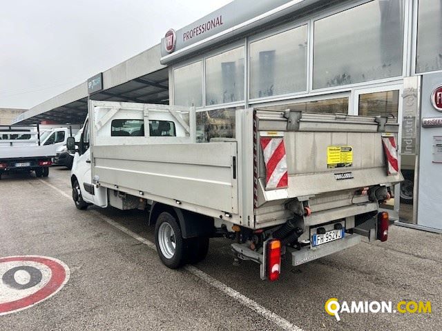 Renault Mod. RENAULT Vers. RENAULT | Leggero Cabinato <= 35 q.li Furgone di serie / Van | INDUSTRIAL CARS S.P.A