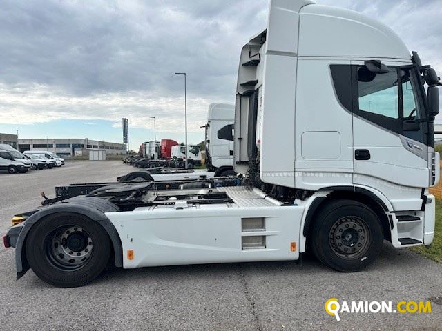 Iveco Mod. IVECO Vers. IVECO | Trattore Trattore | INDUSTRIAL CARS S.P.A