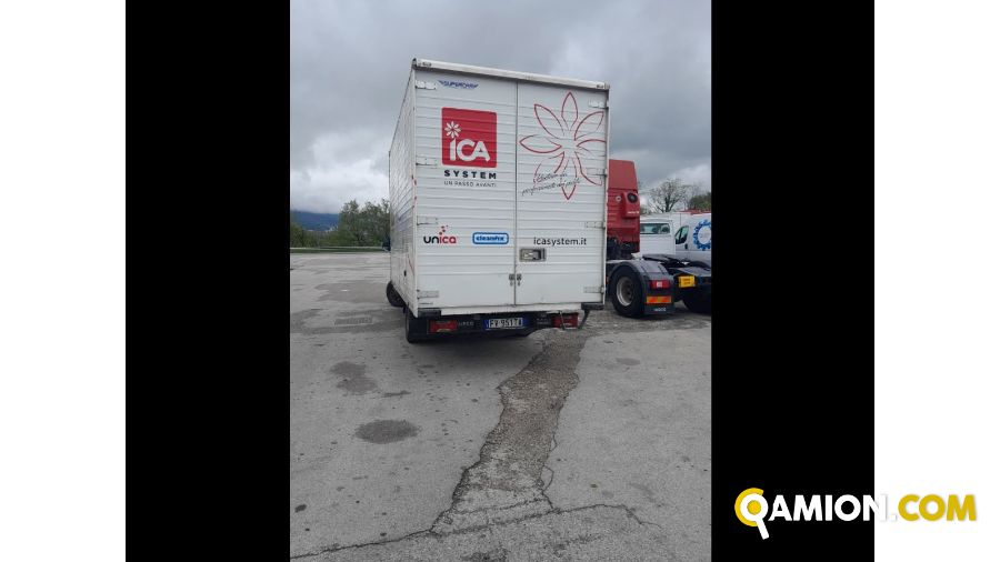 Iveco Mod. IVECO Vers. IVECO | Leggero Cabinato <= 35 q.li Furgonato | INDUSTRIAL CARS S.P.A
