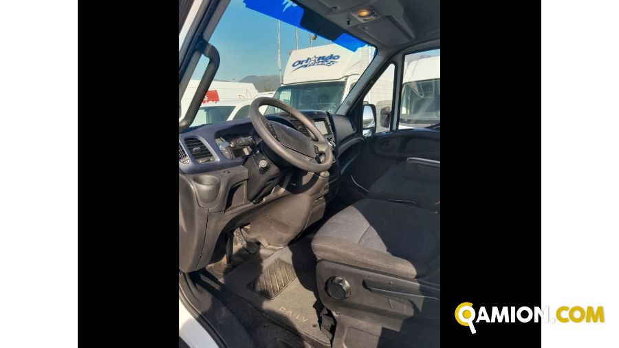 Iveco Mod. IVECO Vers. IVECO | Leggero Furgone <= 35 q.li Furgone di serie / Van | INDUSTRIAL CARS S.P.A