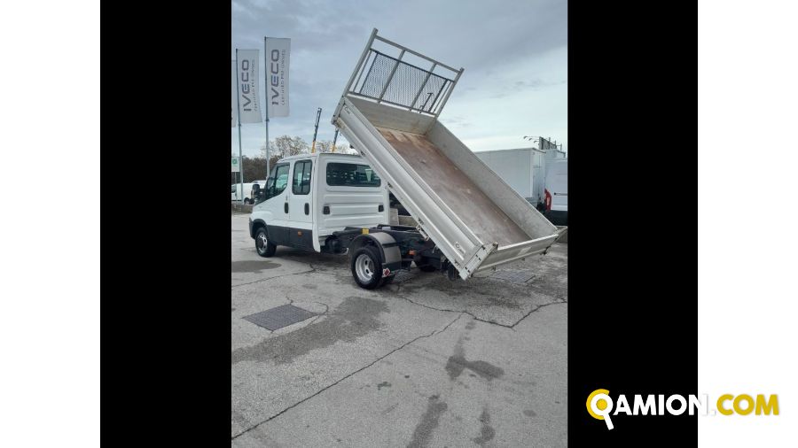 Iveco Mod. IVECO Vers. IVECO | Leggero Cabinato <= 35 q.li Cassone fisso doppia cabina | INDUSTRIAL CARS S.P.A
