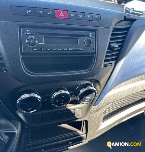 Iveco Mod. IVECO Vers. IVECO | Leggero Furgone <= 35 q.li Furgone di serie / Van | INDUSTRIAL CARS S.P.A