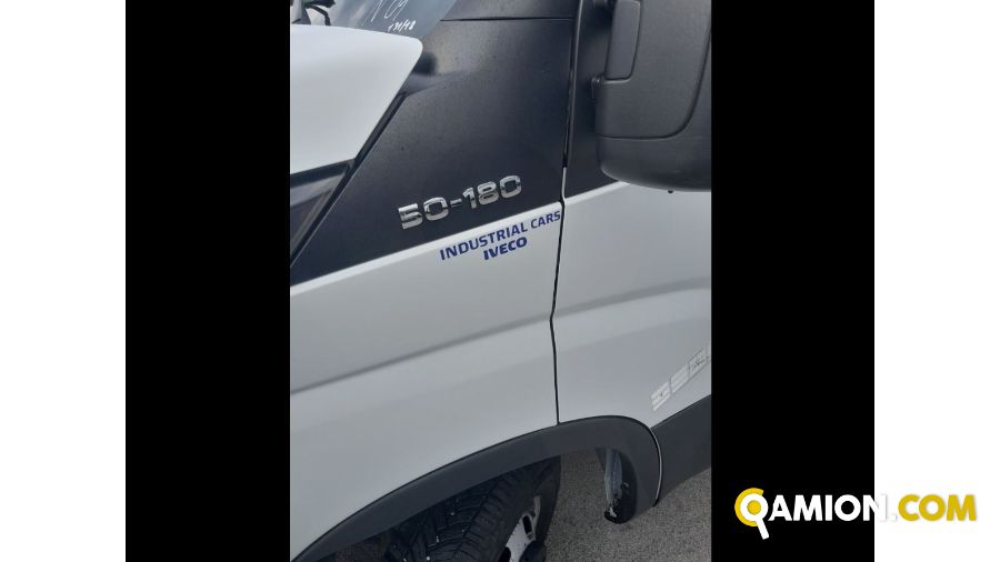 Iveco Mod. IVECO Vers. IVECO | Leggero Cabinato > 35 q.li Furgone di serie / Van | INDUSTRIAL CARS S.P.A