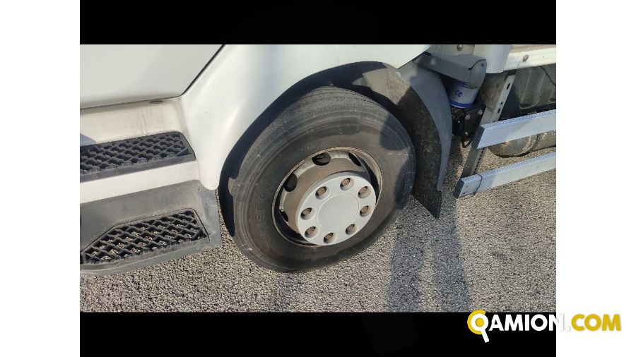 Renault trucks Mod. RENAULT TRUCKS Vers. RENAULT TRUCKS | Trattore Trattore | INDUSTRIAL CARS S.P.A