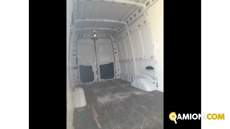 Iveco Mod. IVECO Vers. IVECO | Leggero Furgone <= 35 q.li Furgone di serie / Van | INDUSTRIAL CARS S.P.A