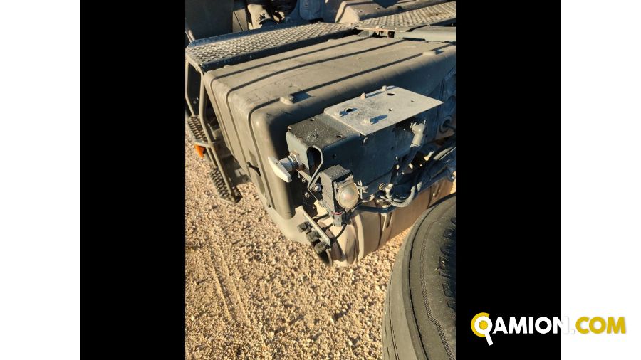 Iveco Mod. IVECO Vers. IVECO | Trattore Trattore | INDUSTRIAL CARS S.P.A