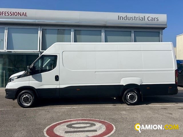 Iveco Mod. IVECO Vers. IVECO | Leggero Furgone <= 35 q.li Furgone di serie / Van | INDUSTRIAL CARS S.P.A