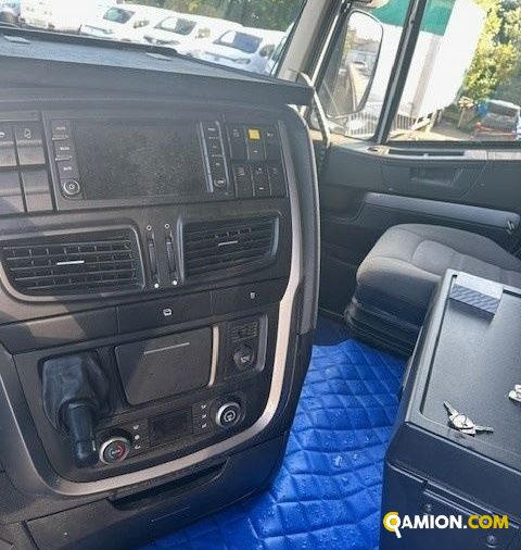 Iveco Mod. IVECO Vers. IVECO | Trattore Trattore | INDUSTRIAL CARS S.P.A