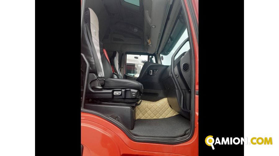 Iveco Mod. IVECO Vers. IVECO | Trattore Trattore | INDUSTRIAL CARS S.P.A