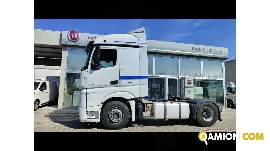 Mercedes Mod. MERCEDES Vers. MERCEDES | Trattore Trattore | INDUSTRIAL CARS S.P.A