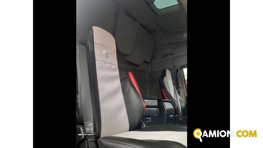 Iveco Mod. IVECO Vers. IVECO | Trattore Trattore | INDUSTRIAL CARS S.P.A