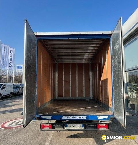 Iveco Mod. IVECO Vers. IVECO | Leggero Cabinato <= 35 q.li Furgonato | INDUSTRIAL CARS S.P.A