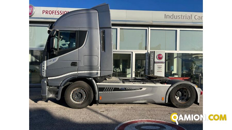Iveco Mod. IVECO Vers. IVECO | Trattore Trattore | INDUSTRIAL CARS S.P.A
