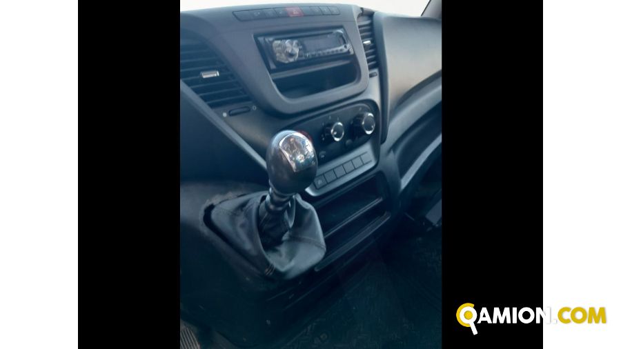 Iveco Mod. IVECO Vers. IVECO | Leggero Cabinato <= 35 q.li Cassone fisso doppia cabina | INDUSTRIAL CARS S.P.A