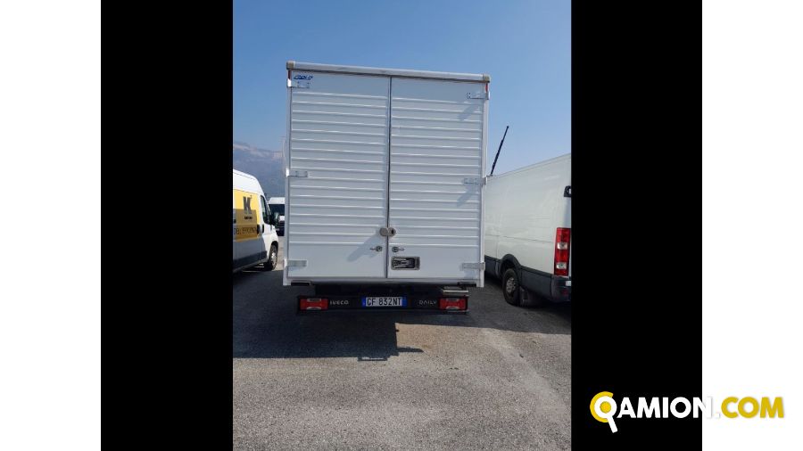 Iveco Mod. IVECO Vers. IVECO | Leggero Furgone <= 35 q.li Furgonato | INDUSTRIAL CARS S.P.A