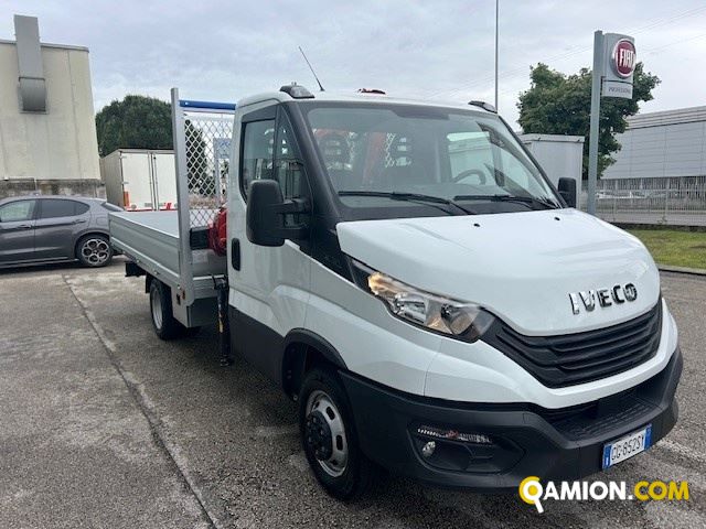 Iveco Mod. IVECO Vers. IVECO | Leggero Cabinato <= 35 q.li Furgonato | INDUSTRIAL CARS S.P.A