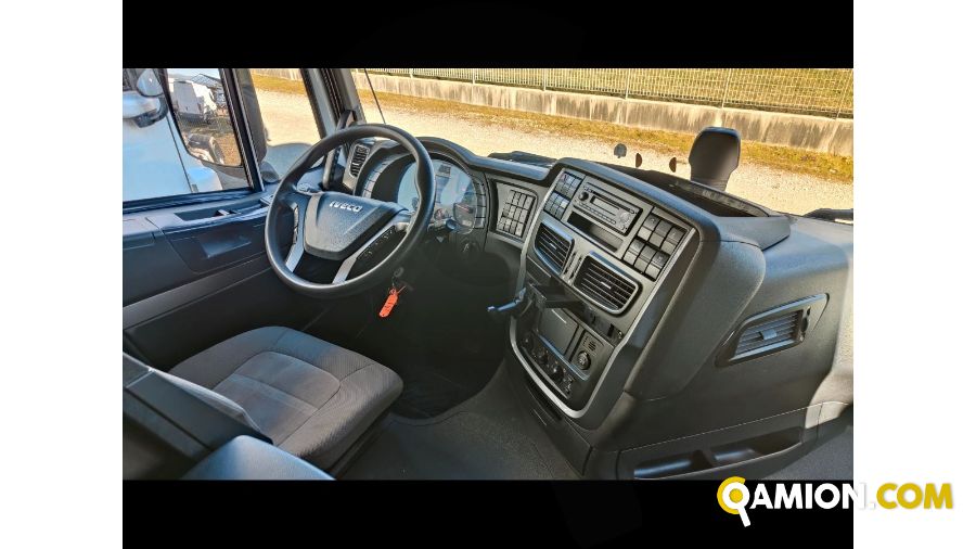 Iveco Mod. IVECO Vers. IVECO | Trattore Trattore | INDUSTRIAL CARS S.P.A