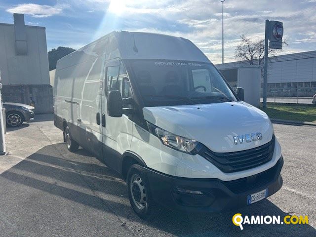 Iveco Mod. IVECO Vers. IVECO | Leggero Furgone <= 35 q.li Furgone di serie / Van | INDUSTRIAL CARS S.P.A