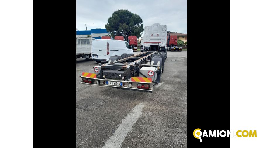 RENAULT V.I. Vers. RENAULT V.I. | Motrice Scarrabile con gancio | INDUSTRIAL CARS S.P.A