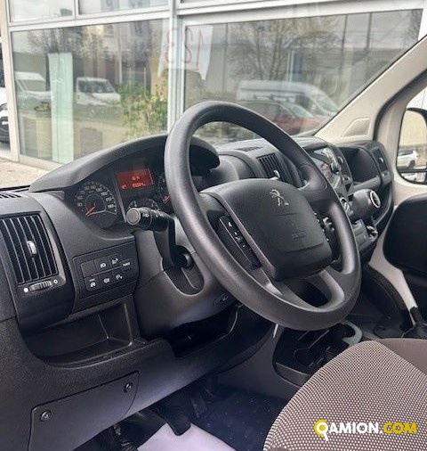 Peugeot Mod. PEUGEOT Vers. PEUGEOT | Leggero Furgone <= 35 q.li Furgone di serie / Van | INDUSTRIAL CARS S.P.A