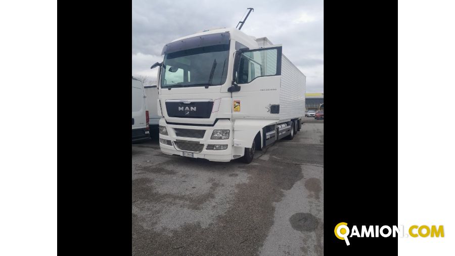 Man Mod. MAN Vers. MAN | Motrice Scarrabile con gancio | INDUSTRIAL CARS S.P.A