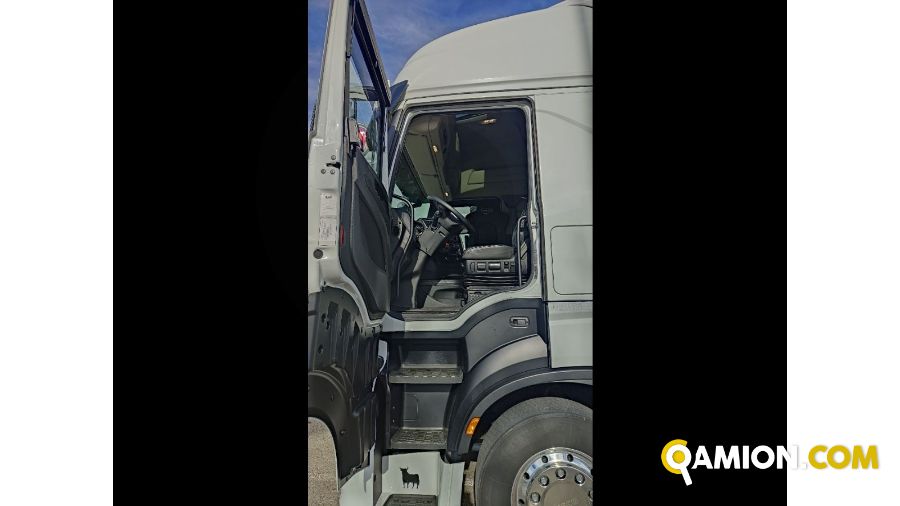 Iveco Mod. IVECO Vers. IVECO | Trattore Trattore | INDUSTRIAL CARS S.P.A