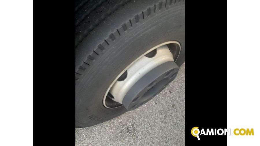 Iveco Mod. IVECO Vers. IVECO | Leggero Cabinato > 35 q.li Furgonato con sponda | INDUSTRIAL CARS S.P.A