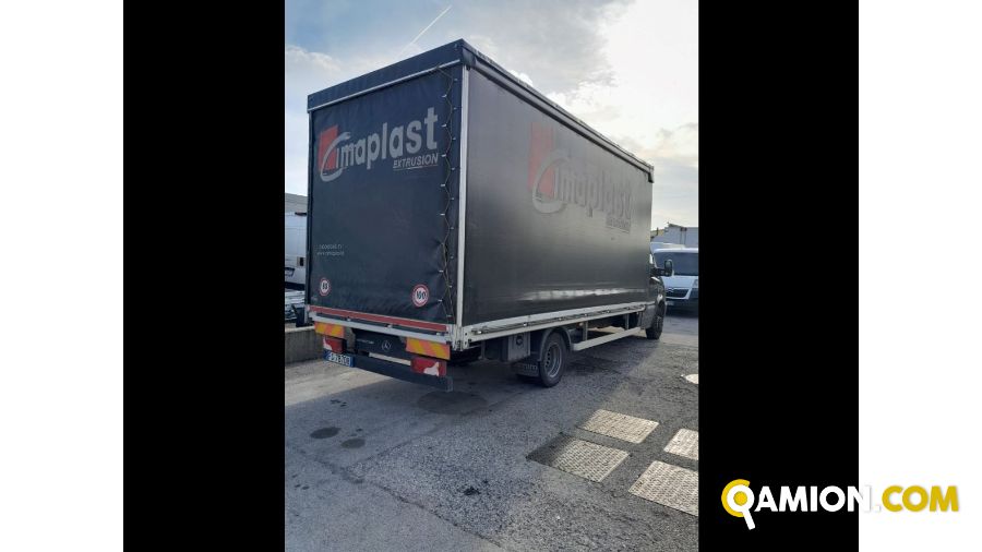 Mercedes Mod. MERCEDES V.I. Vers. MERCEDES V.I. | Leggero Cabinato > 35 q.li Cassone fisso con centina | INDUSTRIAL CARS S.P.A