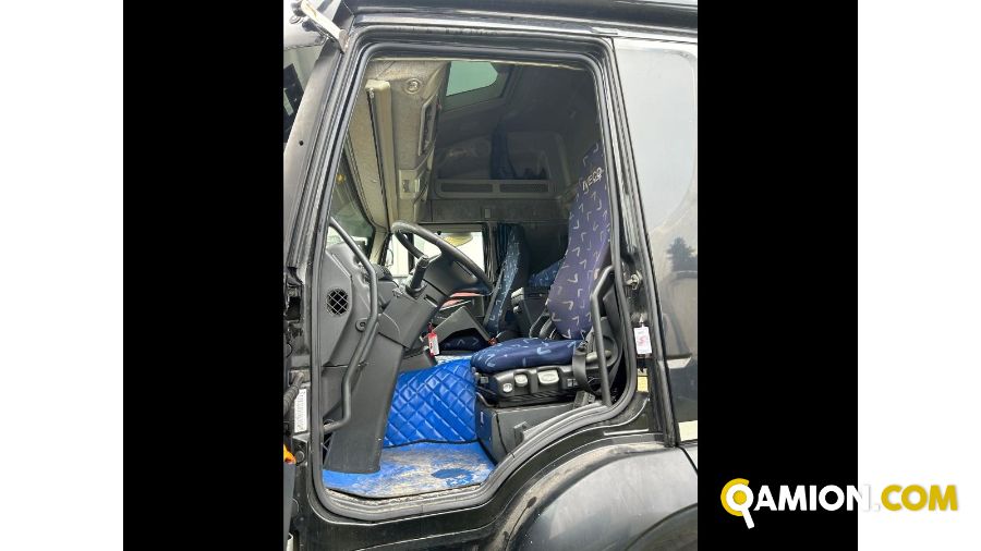 Iveco Mod. IVECO Vers. IVECO | Motrice Cassone fisso con centina | INDUSTRIAL CARS S.P.A