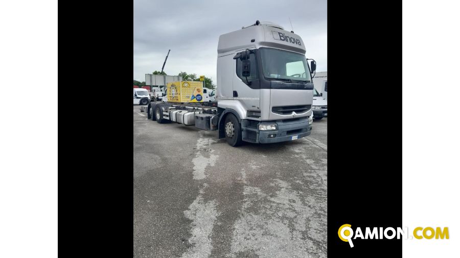 RENAULT V.I. Vers. RENAULT V.I. | Motrice Scarrabile con gancio | INDUSTRIAL CARS S.P.A