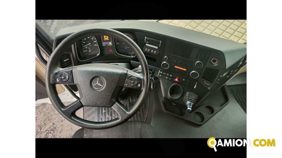 Mercedes Mod. MERCEDES V.I. Vers. MERCEDES V.I. | Trattore Trattore | INDUSTRIAL CARS S.P.A