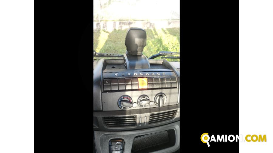 Iveco Mod. IVECO Vers. IVECO | Leggero Cabinato > 35 q.li Cassone fisso | INDUSTRIAL CARS S.P.A