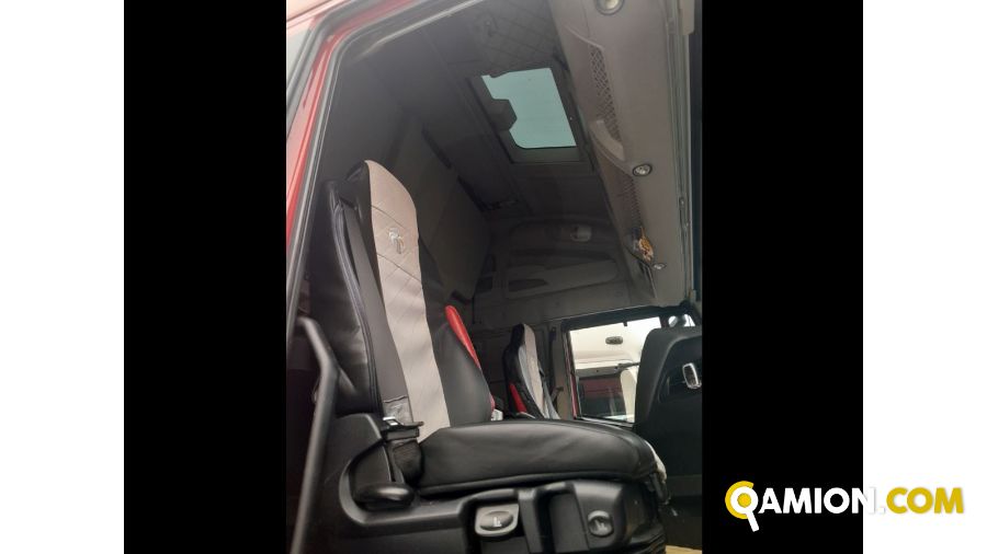 Iveco Mod. IVECO Vers. IVECO | Trattore Trattore | INDUSTRIAL CARS S.P.A