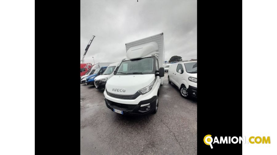 Iveco Mod. IVECO Vers. IVECO | Leggero Cabinato <= 35 q.li Furgonato | INDUSTRIAL CARS S.P.A
