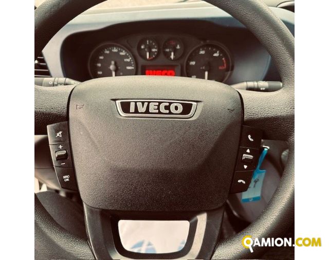 Iveco Mod. IVECO Vers. IVECO | Leggero Cabinato <= 35 q.li Cassone fisso | INDUSTRIAL CARS S.P.A