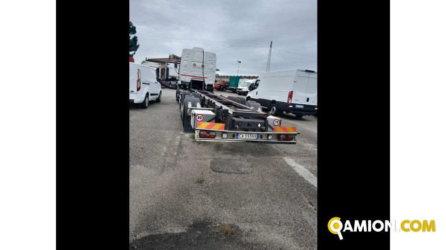 RENAULT V.I. Vers. RENAULT V.I. | Motrice Scarrabile con gancio | INDUSTRIAL CARS S.P.A