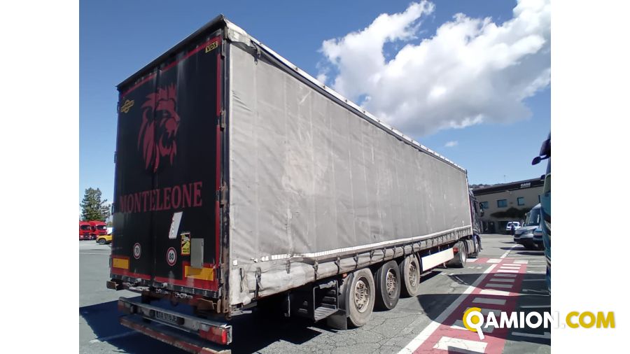 Orthaus  | Altro Altro | Iveco Orecchia