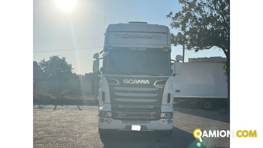 Scania SERIE R 560