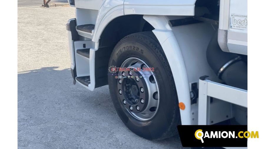 Iveco Stralis 310 2 Assi Q 180 Stralis 310 2 Assi Q 180 | EUROCAR2002 S.R.L.S.