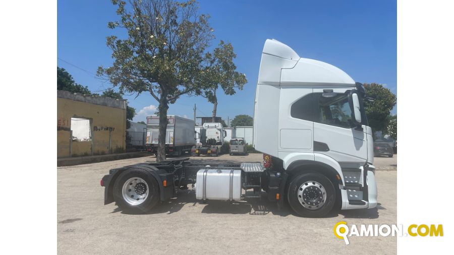 Iveco S-WAY s460 | EUROCAR2002 S.R.L.S.