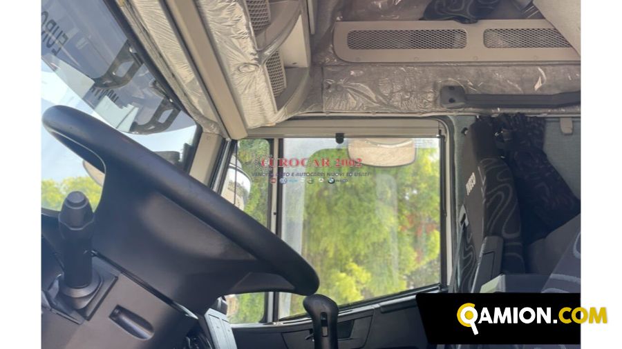 Iveco Stralis 310 2 Assi Q 180 Stralis 310 2 Assi Q 180 | EUROCAR2002 S.R.L.S.