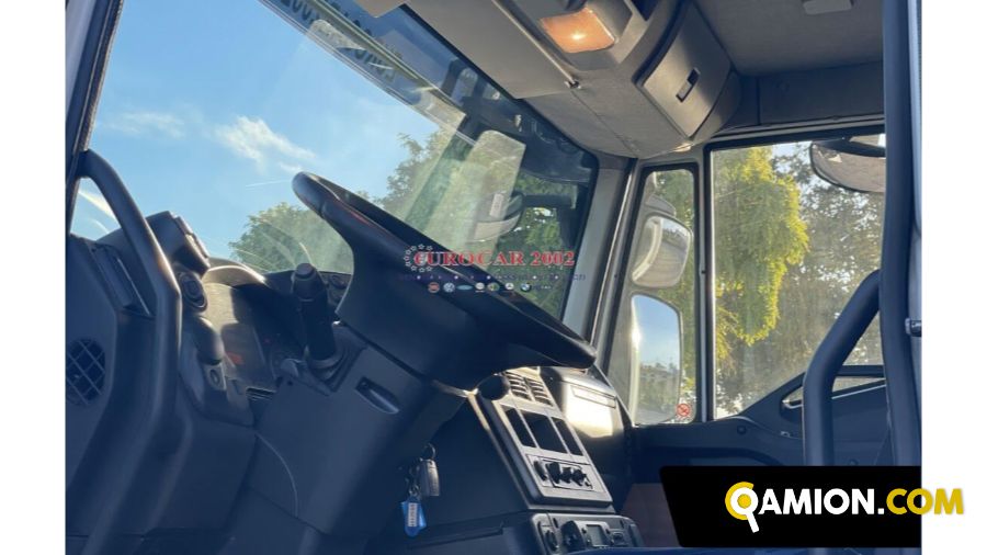 Iveco Stralis 310 2 Assi 180 Q Stralis 310 2 Assi 180 Q | EUROCAR2002 S.R.L.S.