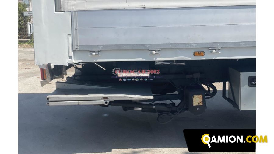 Iveco Stralis 330 Hi Way 2 Assi Q 180 Stralis 330 Hi Way 2 Assi Q 180 | EUROCAR2002 S.R.L.S.