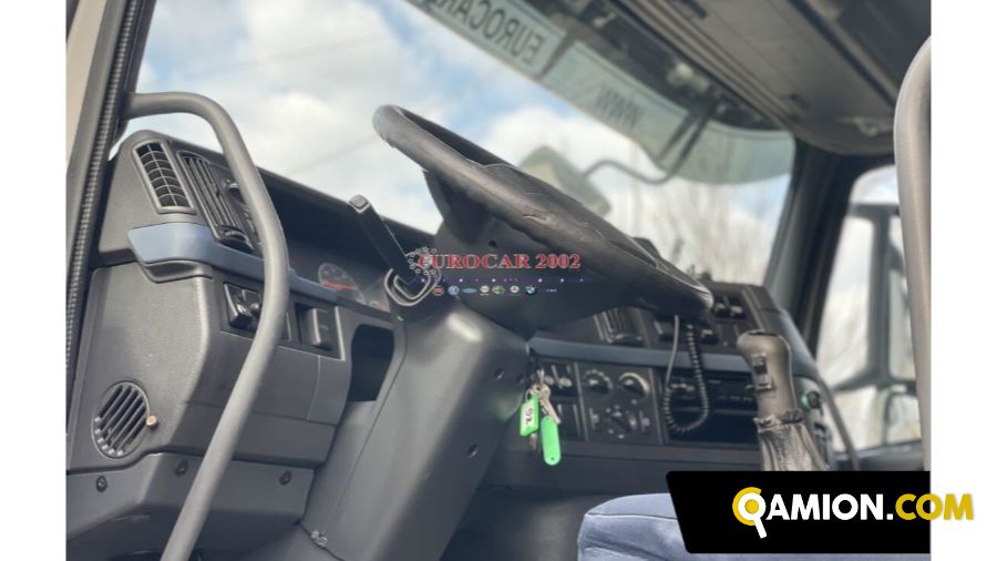 Volvo Fh 440 2 Assi Q 180 00 Fh 440 2 Assi Q 180 00 | EUROCAR2002 S.R.L.S.