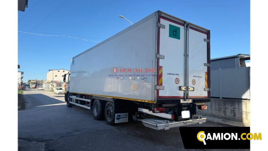 Iveco Stralis 400 Stralis 400 | EUROCAR2002 S.R.L.S.