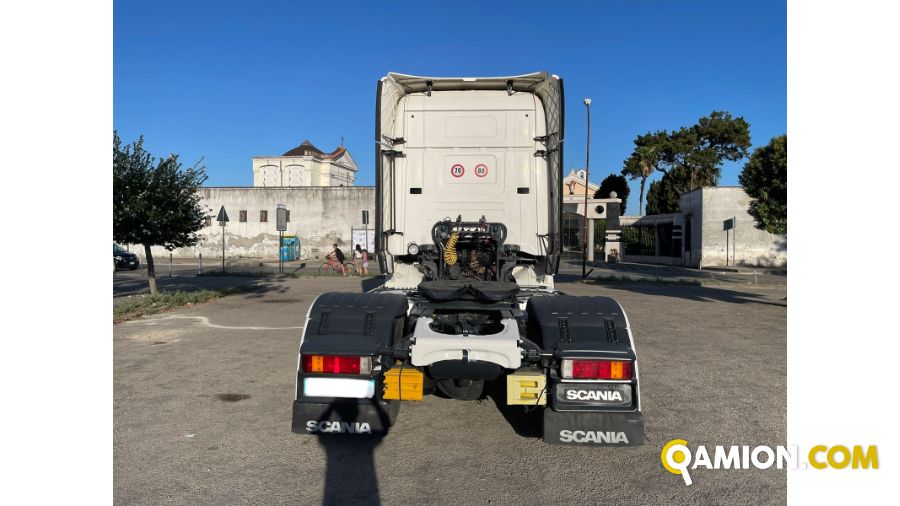 Scania SERIE R 560