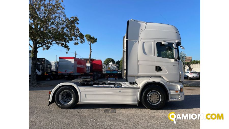 Scania SERIE R 560