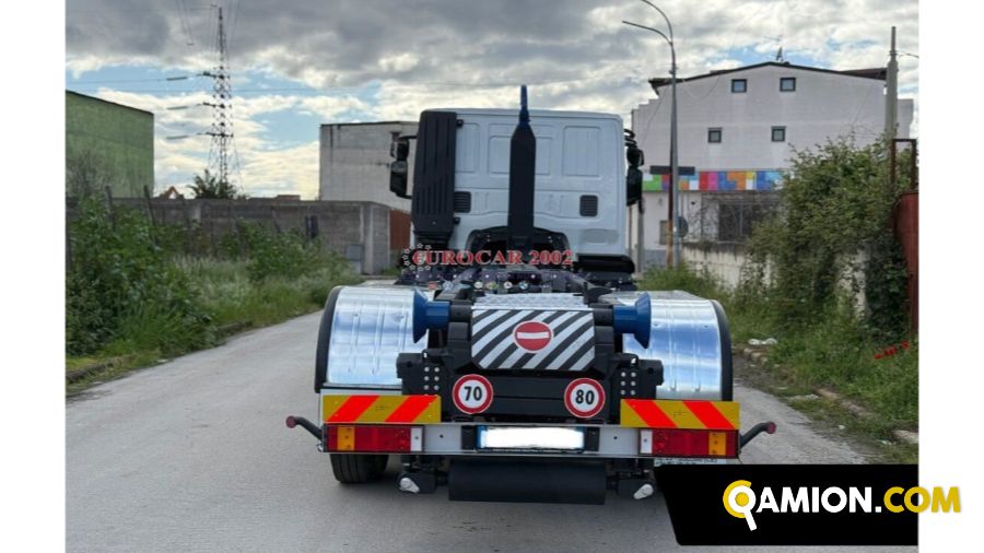 Iveco Stralis 330 Cabina Corta Passo 3800 Stralis 330 Cabina Corta Passo 3800 | EUROCAR2002 S.R.L.S.