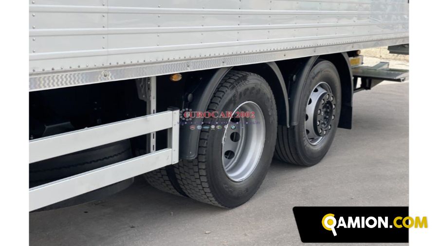 Iveco Stralis 360 E5 Stralis 360 E5 | EUROCAR2002 S.R.L.S.