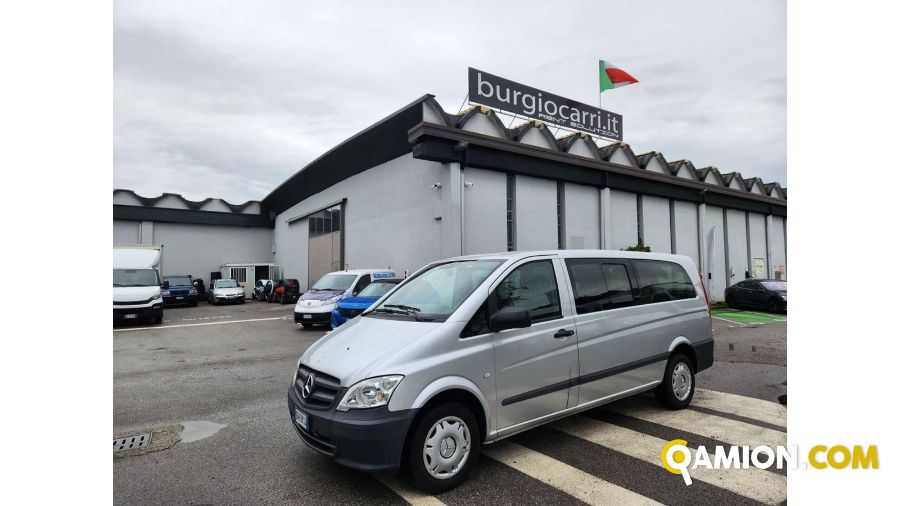 Mercedes 5 posti autocarro | Altro Altro